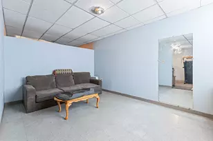 257 Long Ln, Upper Darby, PA 19082 - Photo 20