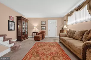 255 Hirst Ave, Lansdowne, PA 19050 - Photo 8