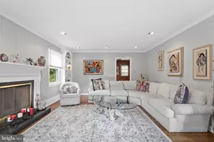 1705 Sue Ellen Dr, Havertown, PA 19083 - Photo 8