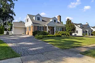 128 Rodney Cir, Bryn Mawr, PA 19010 - Photo 2