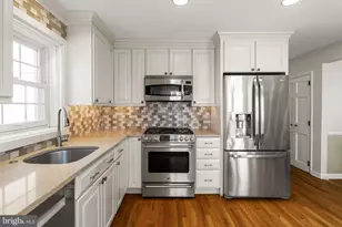 128 Rodney Cir, Bryn Mawr, PA 19010 - Photo 10