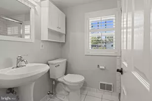 128 Rodney Cir, Bryn Mawr, PA 19010 - Photo 30