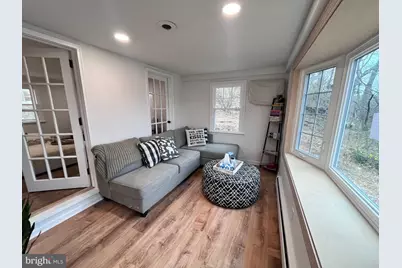 401 Levis Lane, Springfield, PA 19064 - Photo 4