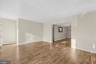 2155 Kingswood Ln, Broomall, PA 19008 - Photo 6