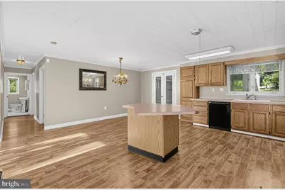 2155 Kingswood Lane, Broomall, PA 19008 - Photo 2