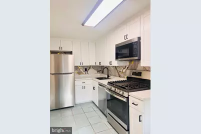 286 N Oak Avenue, Clifton Heights, PA 19018 - Photo 2