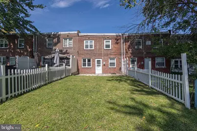 133 E Laughead Avenue, Marcus Hook, PA 19061 - Photo 32