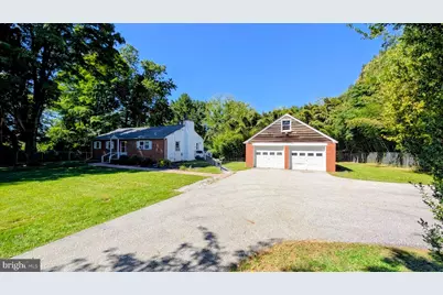 15 Locksley Road, Glen Mills, PA 19342 - Photo 4