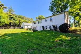 15 Locksley Rd, Glen Mills, PA 19342 - Photo 14