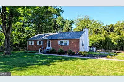 15 Locksley Road, Glen Mills, PA 19342 - Photo 2