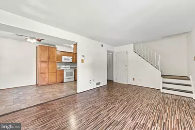 5200 Hilltop Drive U-9 / #414, Brookhaven, PA 19015 - Photo 6