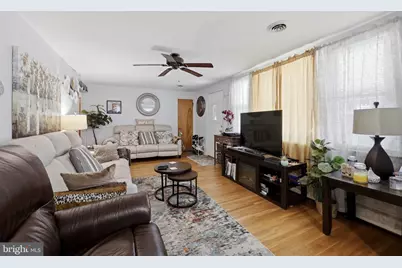 723 Sharon Avenue, Collingdale, PA 19023 - Photo 6