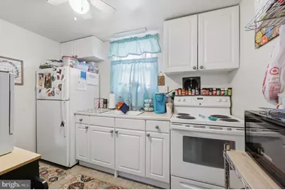 723 Sharon Avenue, Collingdale, PA 19023 - Photo 4