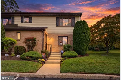 1747 W Chester Pike #24, Havertown, PA 19083 - Photo 2