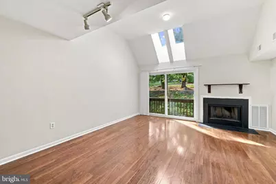 319 Cashel Court #319, Aston, PA 19014 - Photo 6