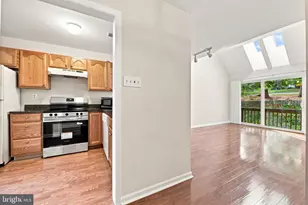 319 Cashel Ct, Aston, PA 19014 - Photo 2
