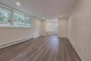 14 Castle Rock Dr, Havertown, PA 19083 - Photo 6