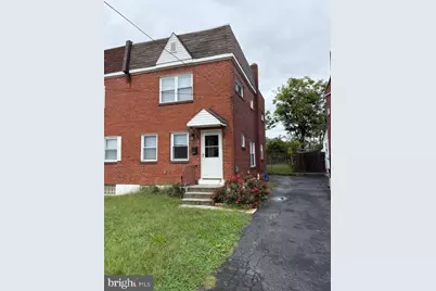 30 W Parkway Avenue, Chester, PA 19013 - Photo 1