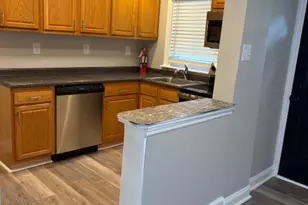 30 W Parkway Ave, Chester, PA 19013 - Photo 4