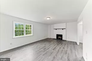 36 Penns Ct, Aston, PA 19014 - Photo 8