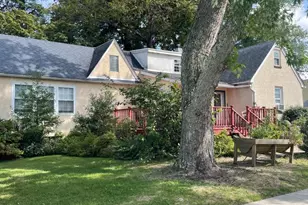 103 Seneca St, Essington, PA 19029 - Photo 2
