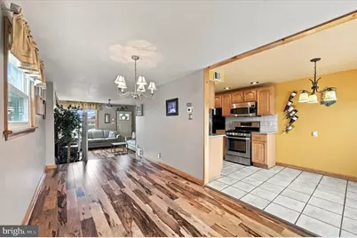 211 Willowbrook Avenue, Folsom, PA 19033 - Photo 8