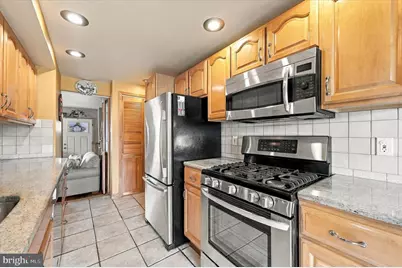 211 Willowbrook Avenue, Folsom, PA 19033 - Photo 10