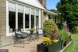 320 Kent Rd, Broomall, PA 19008 - Photo 6