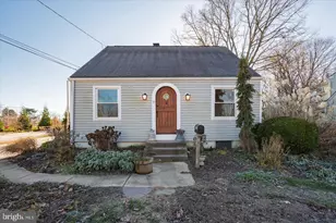 17 Spring St, Media, PA 19063 - Photo 1
