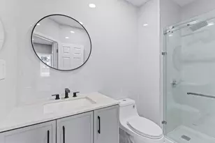 19 S 6th St, Darby, PA 19023 - Photo 16