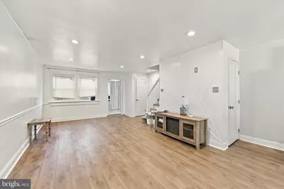 556 N Sycamore Avenue, Clifton Heights, PA 19018 - Photo 4