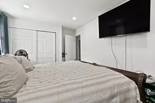 466 Rively Ave, Collingdale, PA 19023 - Photo 12