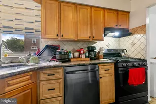 466 Rively Ave, Collingdale, PA 19023 - Photo 20