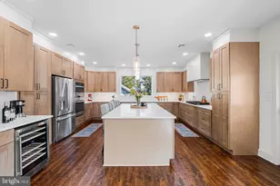 305 Lansdowne Rd, Havertown, PA 19083 - Photo 2