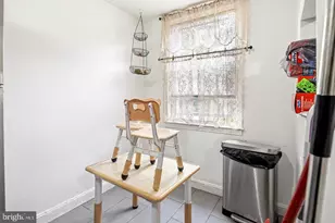 141 W 21st St, Chester, PA 19013 - Photo 6