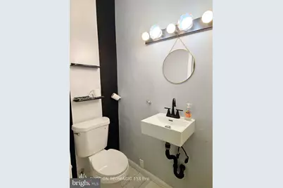 526 Macdade Boulevard #1ST FLOOR, Collingdale, PA 19023 - Photo 6