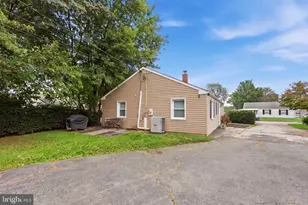 6 Pancoast Ave, Aston, PA 19014 - Photo 18