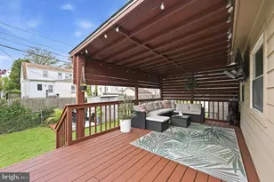 213 Evergreen Ave, Folsom, PA 19033 - Photo 24