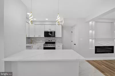 122 W Mowry Street, Chester, PA 19013 - Photo 18