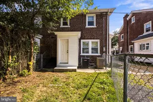 122 W Mowry St, Chester, PA 19013 - Photo 40