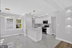 122 W Mowry St, Chester, PA 19013 - Photo 14