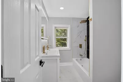 122 W Mowry Street, Chester, PA 19013 - Photo 22
