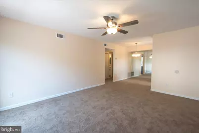 7126 Hilltop Drive #90, Brookhaven, PA 19015 - Photo 4