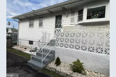 [Address not provided], Folsom, PA 19033 - Photo 2