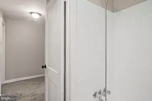 529 S 2nd St, Darby, PA 19023 - Photo 16