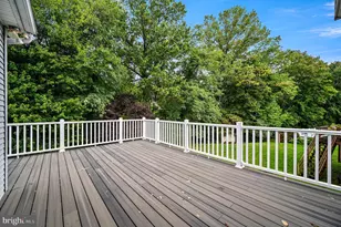 722 Springton Cir, Upper Chichester, PA 19014 - Photo 32