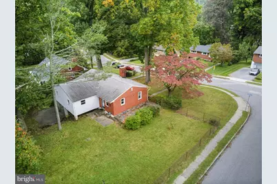 215 Parkview Drive, Broomall, PA 19008 - Photo 8