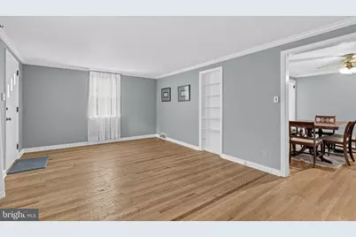 215 Parkview Drive, Broomall, PA 19008 - Photo 14