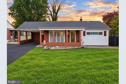2253 S Lee Lane, Aston, PA 19014 - Photo 1