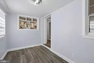 95 1st Avenue, Essington, PA 19029 - Photo 2